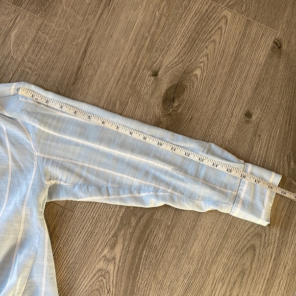 Core Life Soft Over the head Button down shirt with front knot. - Picture 5 of 7